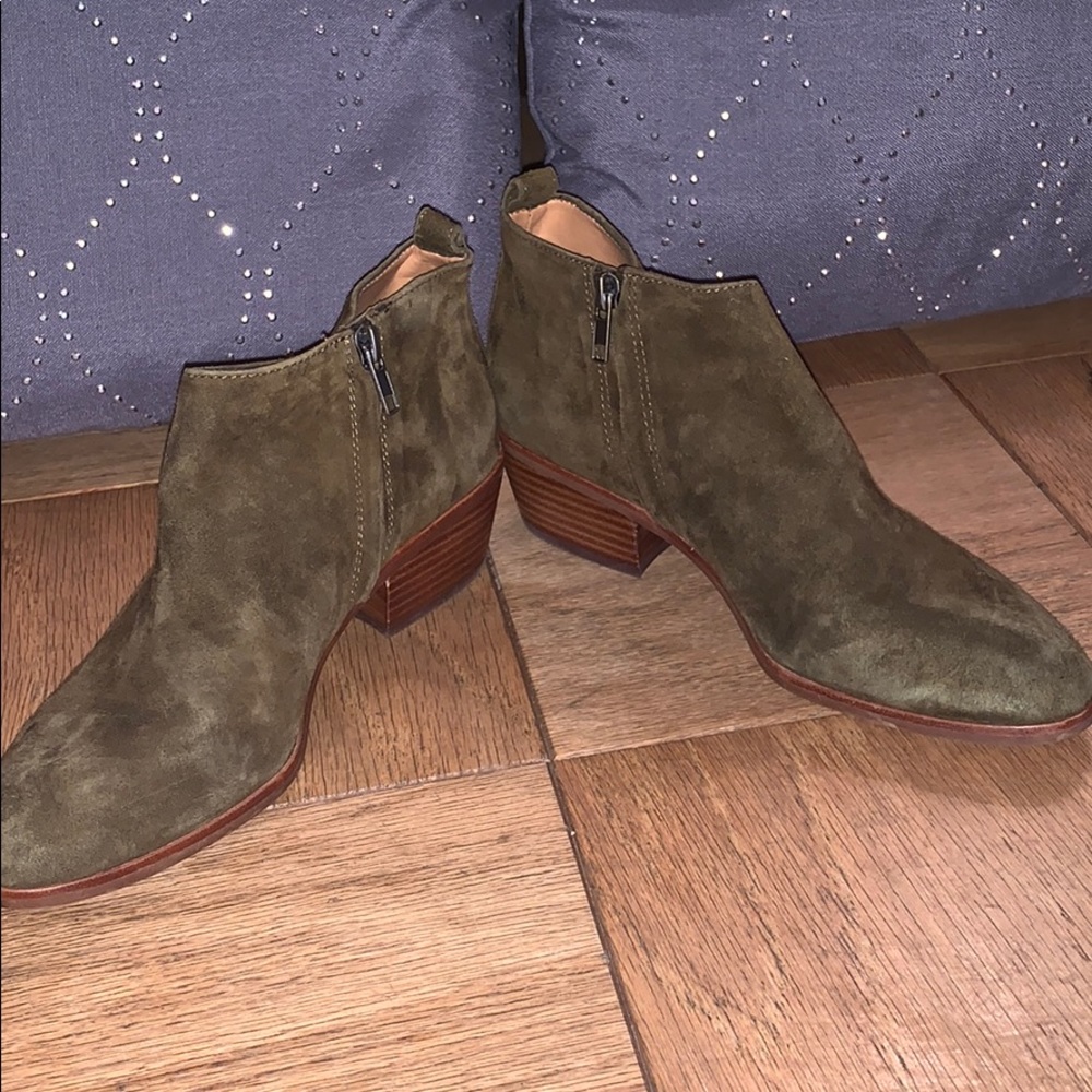 J.Crew Green low chunky heels